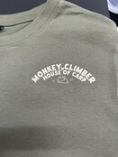 Camiseta Monkey Climber x House of Carp 15 años Verde Oliva