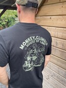 Monkey Climber x House of Carp 15 Jahre T-Shirt Schwarz