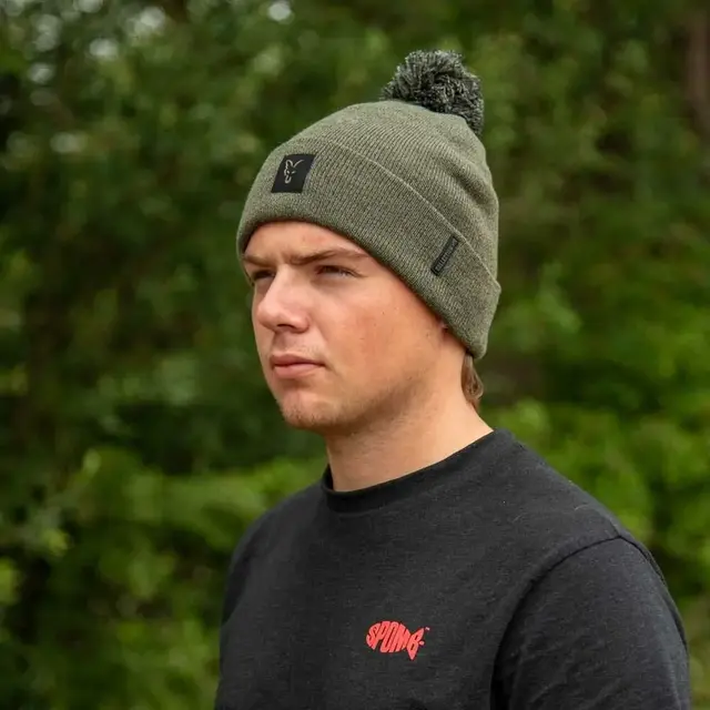 Cappello con pompon della collezione Fox, verde/nero