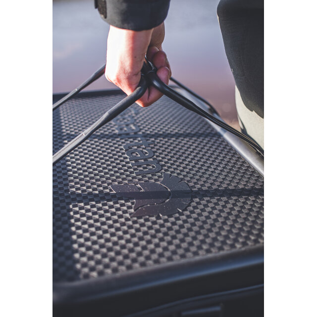 Bolsa de mesa Spartan Tackle Carbon EVA negra