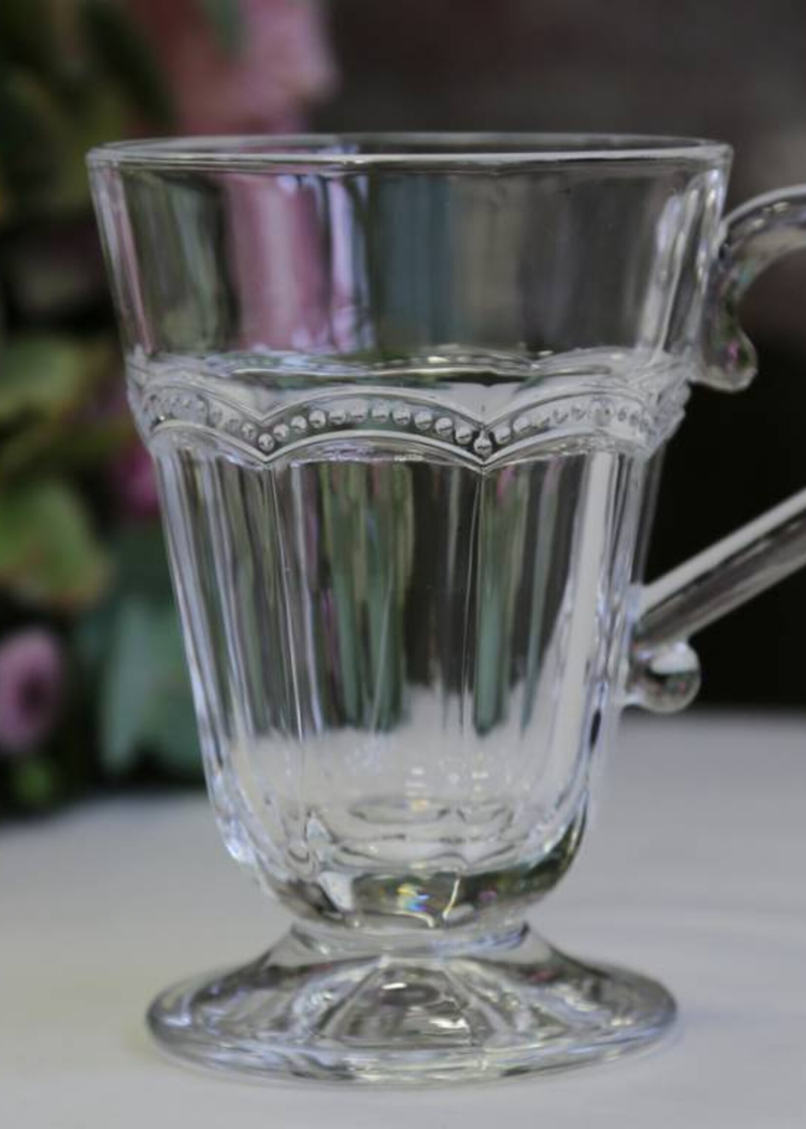 Chic Antique Teeglas Antoinette mit Perlenkante - weiss