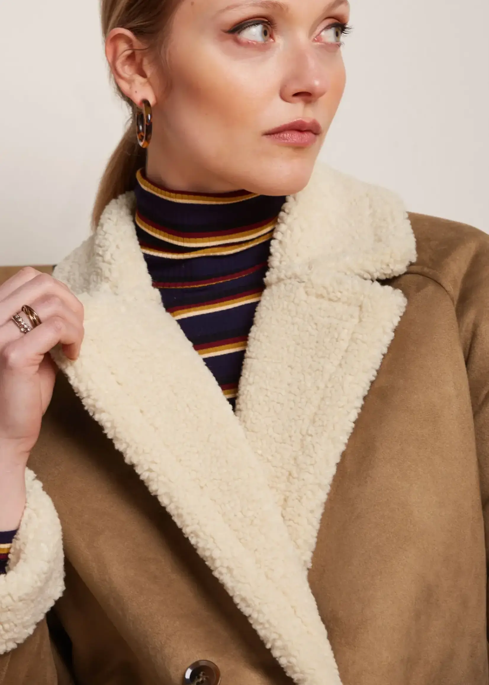 King Louie Manzel - Amelie Coat Lammy - Sulphur Yellow