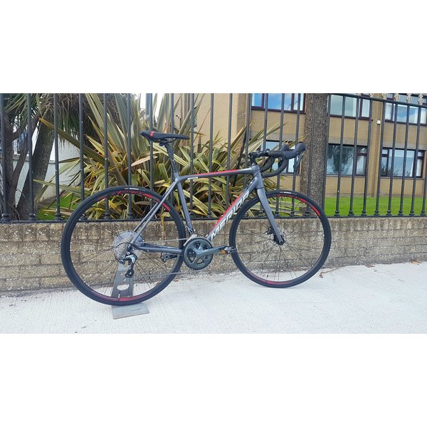 Merida Scultura Disc 300 2020 Second Hand Road Bike | Small/Medium - 52cm | Private Seller