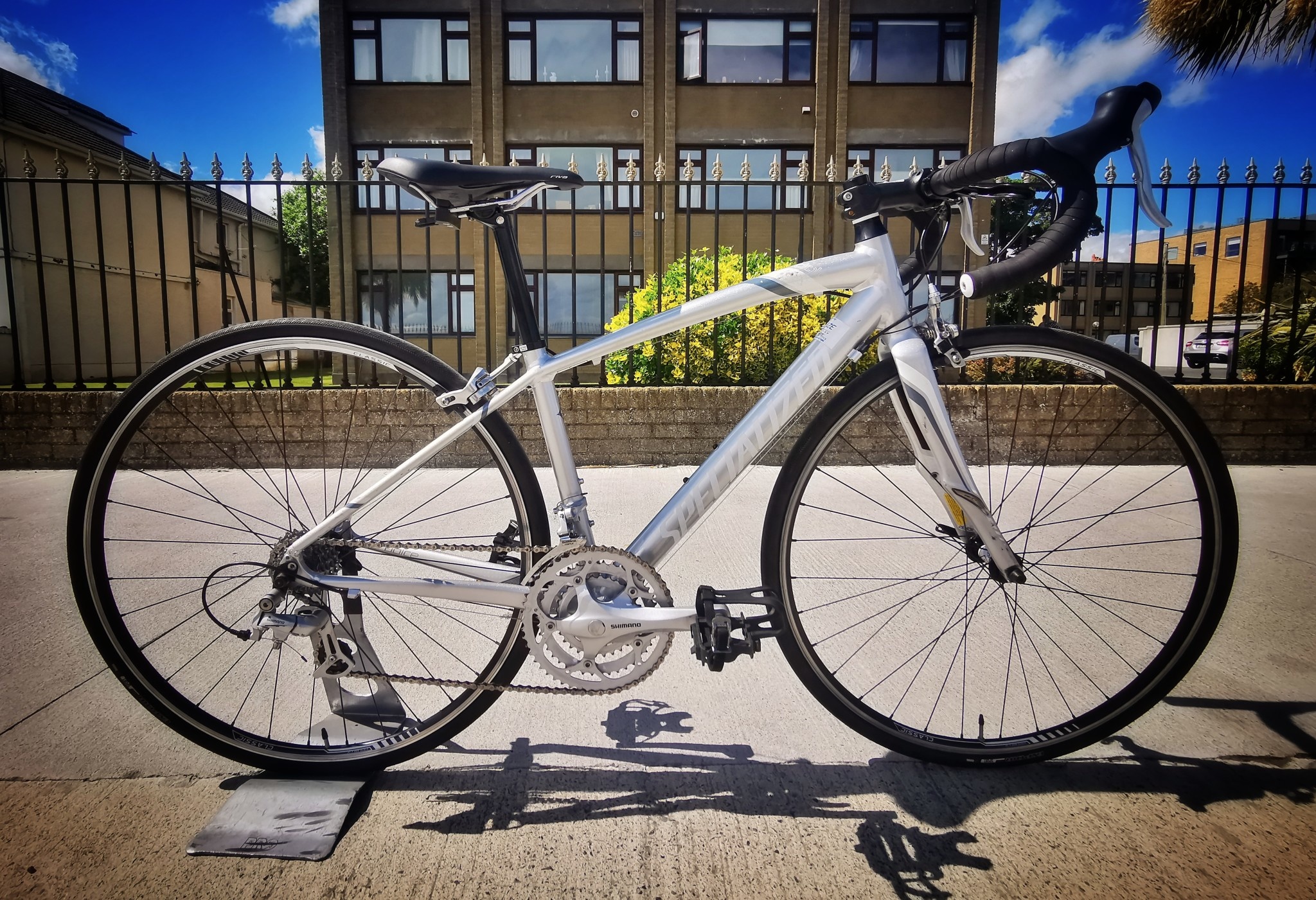 Second Hand Specialized Dolce Road Bike 