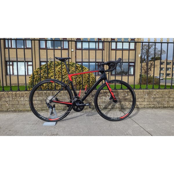 Second Hand Giant Defy Advanced 1 2019 Medium/Large Black/Red  | Private Seller