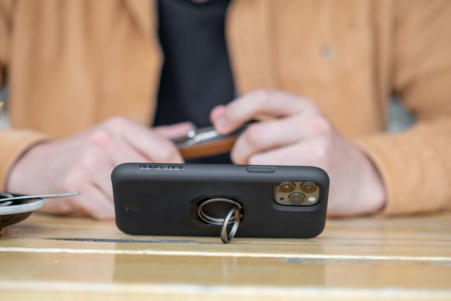 Quad Lock Accessory Phone Ring Stand V2 360 Cycles