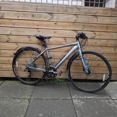 Second Hand Hybrid Bike Ridgeback Comet Gents Hybrid Red Xl Private Seller 360 Cycles