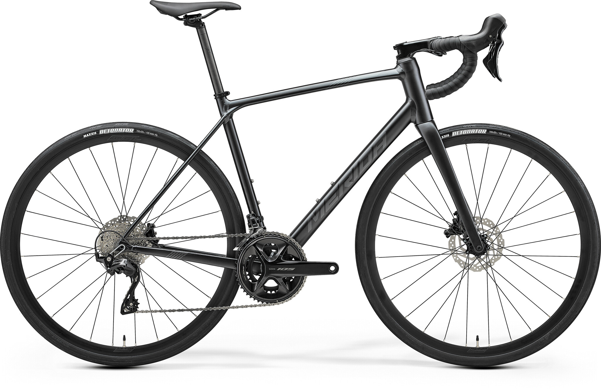 Scultura 400 2021 Merida Scultura Disc 400 Road Bike In Black