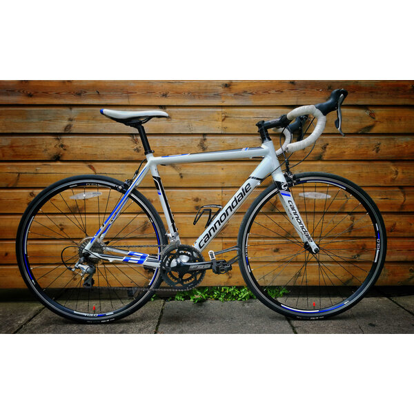 Second Cannondale CAAD 8  – 51cm Frame– Whote/Black  | **PRIVATE SALE**