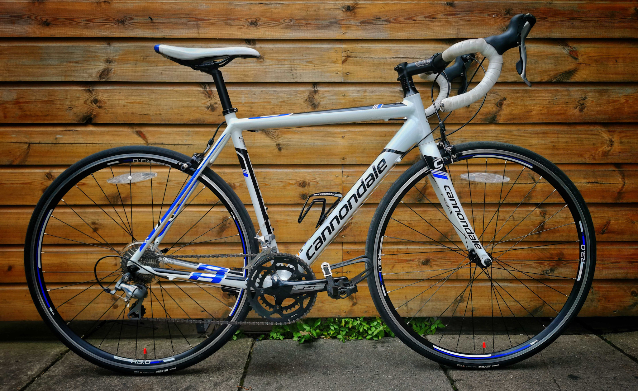 Cannondale CAAD10 44サイズ Cannondale CAAD10 44サイズ