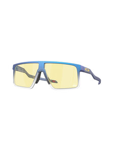 Oakley Oakley, Helux