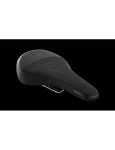 Fizik Fizik Gravita Alpaca X5 + Tool Kit Mens MTB Saddles