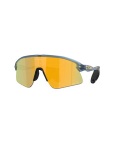 Oakley Oakley, Stunt Devil