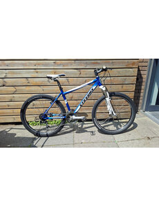  Second Hand Stevens 35 MTB Mountain Bike, Blue & White, Medium 18", Available in Stock