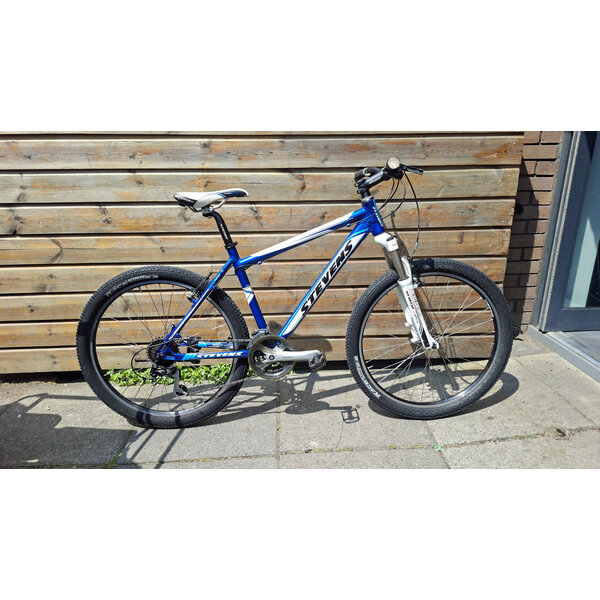 Second Hand Stevens 35 MTB Mountain Bike, Blue & White, Medium 18", Available in Stock