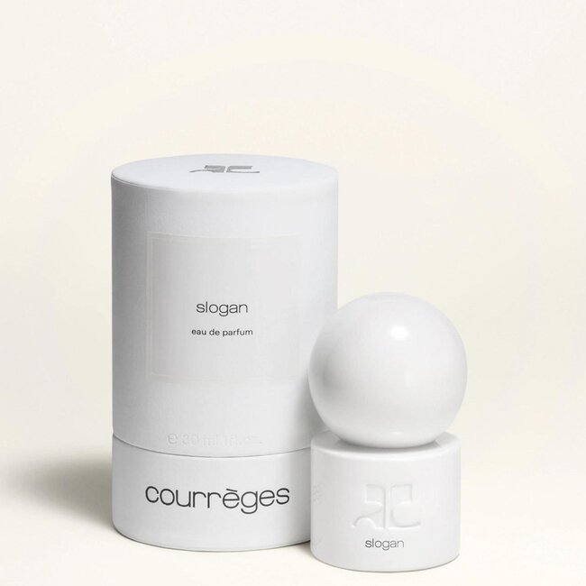Courrèges Slogan