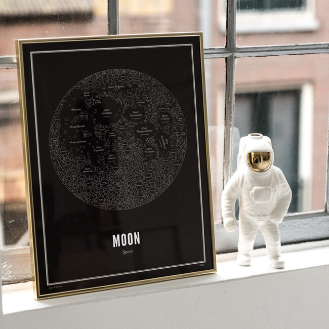 WIJCK. Moon - Black 30 x 40cm