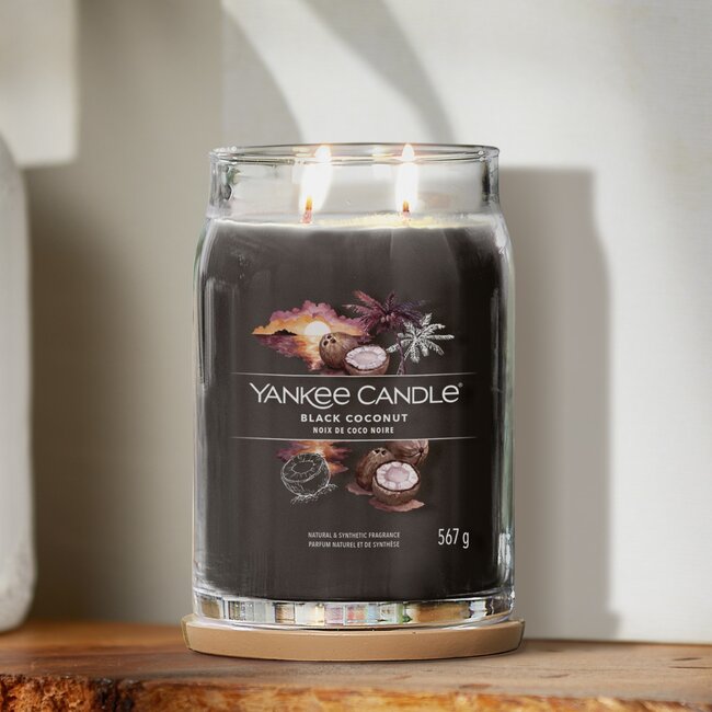 Yankee Candle Black Coconut - Signature Large Jar