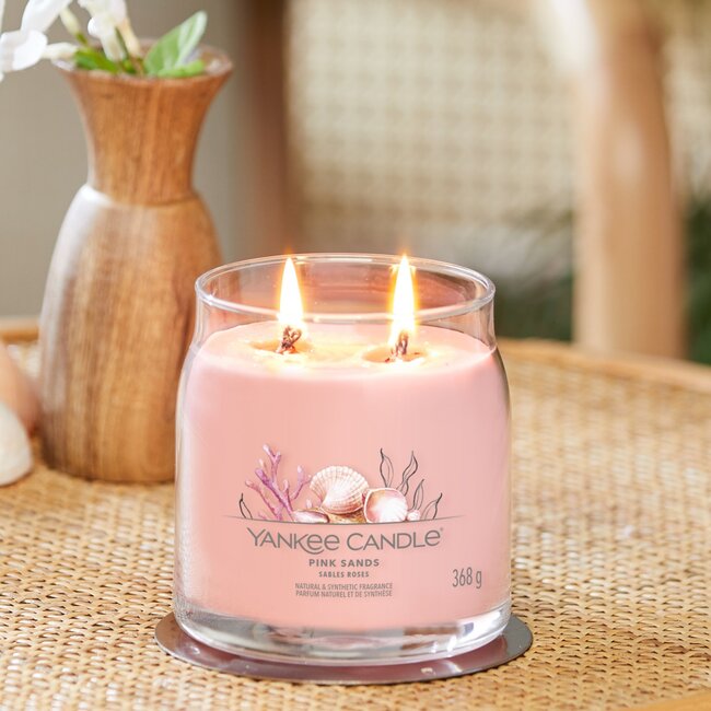 Yankee Candle Pink Sands - Signature Medium Jar