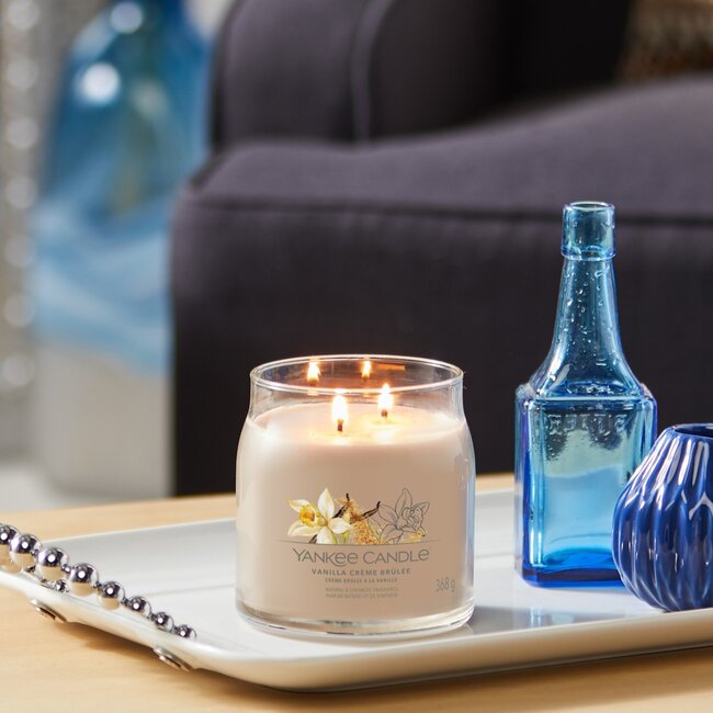Yankee Candle Vanilla Crème Brûlée - Signature Medium Jar