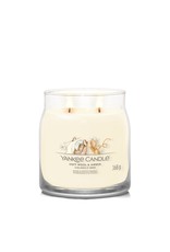 Yankee Candle Soft Wool & Amber - Signature Medium Jar