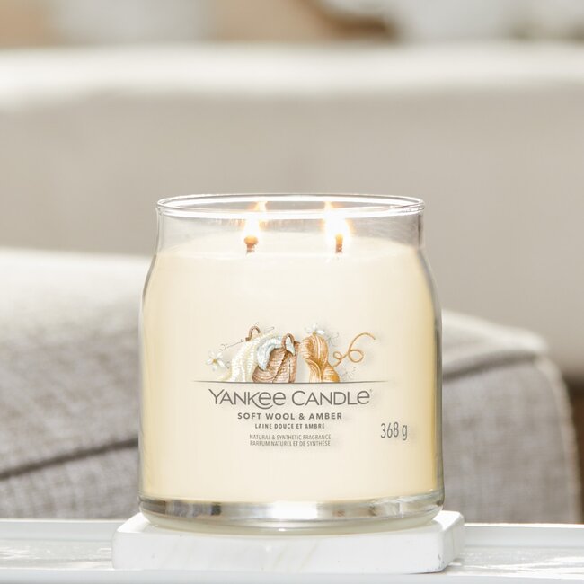 Yankee Candle Soft Wool & Amber - Signature Medium Jar