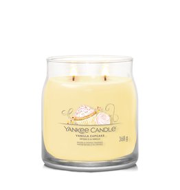 Yankee Candle Vanilla Cupcake - Signature Medium Jar