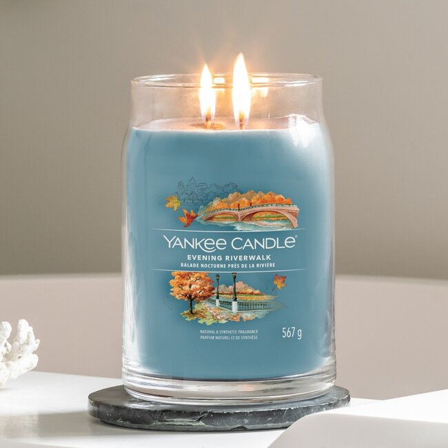 Yankee Candle Evening Riverwalk - Signature Large Jar