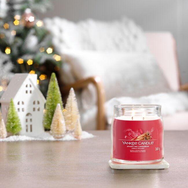 Yankee Candle Sparkling Cinnamon  - Signature Medium Jar