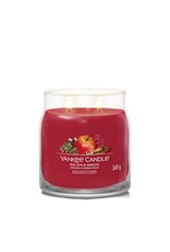 Yankee Candle Red Apple Wreath  - Signature Medium Jar