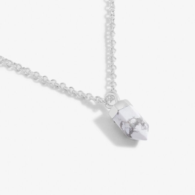 Joma Jewellery A Little Crystal Ketting - Howlite