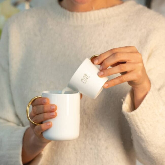 Räder Maatbeker -  Add a Little Love