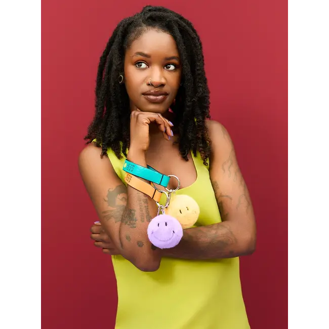 Bon Ton Toys Bag Charm Smiley - Fuzzy Dark Purple