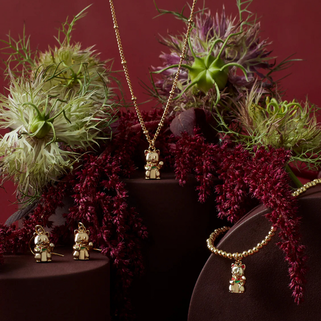 Estella Bartlett Oorbellen - Lucky Cat - Gold