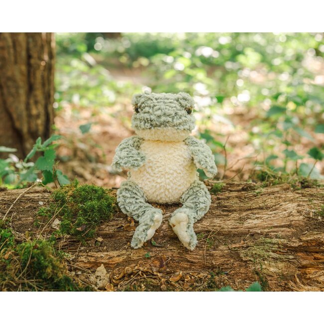 Wrendale Knuffel - Elliott de Kikker - Medium