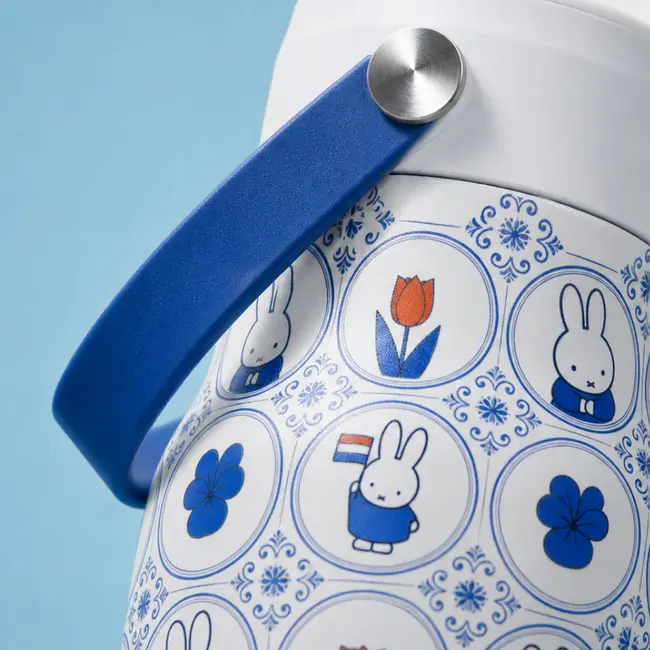 Izy Bottles Nijntje - Tiles - Travel Bottle 900ml