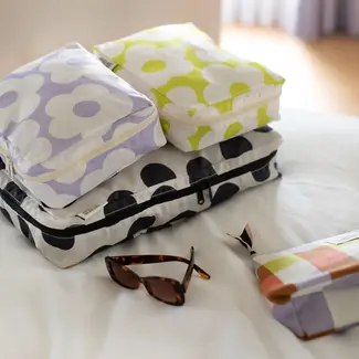 Caroline Gardner Set Travel Bags - Mono