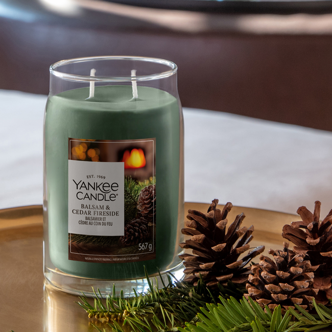 Yankee Candle Balsam & Cedar Fireside - Large Jar
