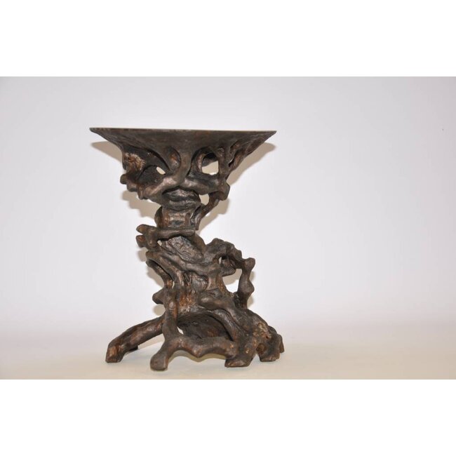 Noten worteltafel donker