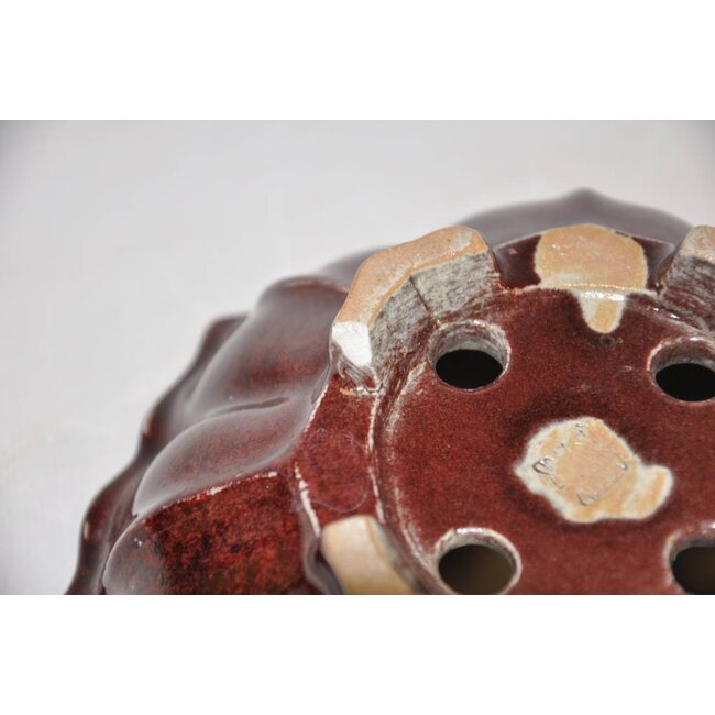 Pot rond en forme de lotus