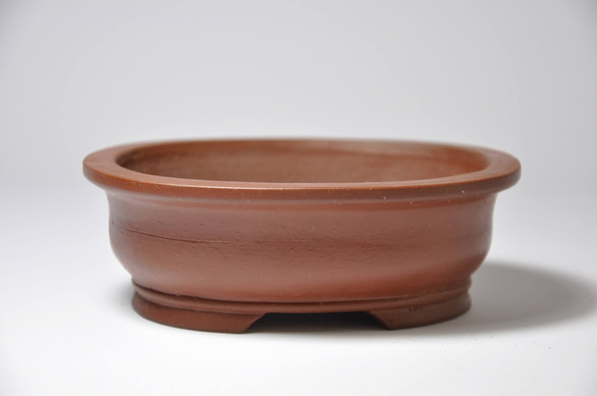 Oval unglazed Shibakatsu pot 125 x 101 x 43 mm Bonsai Plaza