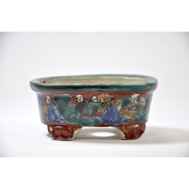 Oval handpainted Kutani pot - 95 x 71 x 42 mm