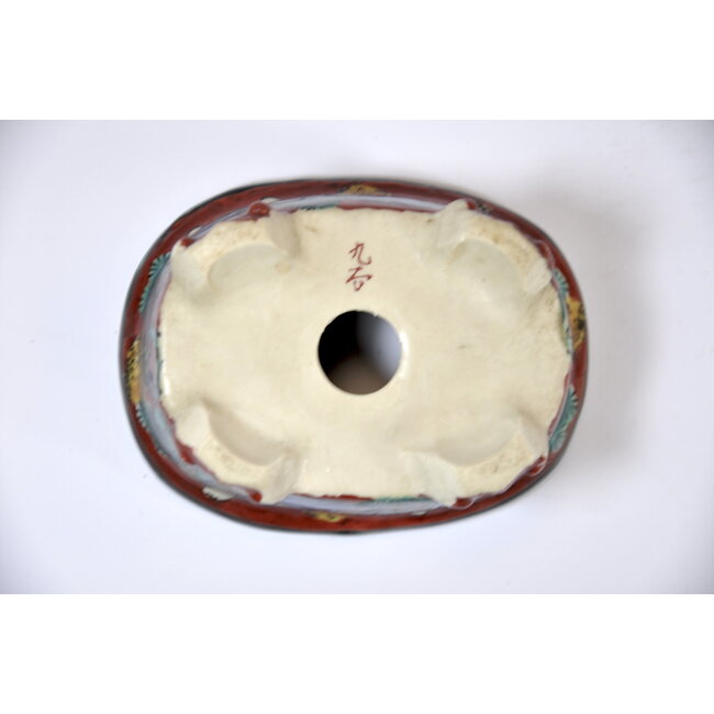 Oval handpainted Kutani pot - 95 x 71 x 42 mm