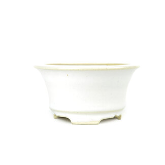 Horie Biko 堀江美功 (Fukushima) 110 mm round white bonsai pot by Bikou, Japan Horie Biko 堀江美功 (Fukushima) 110 mm round white bonsai pot by Bikou, Japan
