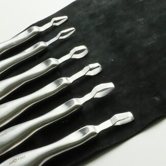  Matsu Gouge set of 6 carving tools for jin and shari | dead wood carving gouges | 11 mm wide | Matsu Bonsai Tools