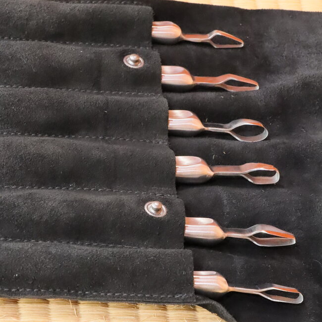 Tool pouche  with 6 narrow pockets | 200 x 280 mm | Matsu Bonsai Tools