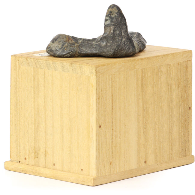 35 mm suiseki in doos zonder dai 35 x 80 x 60 mm - herkomst Japan