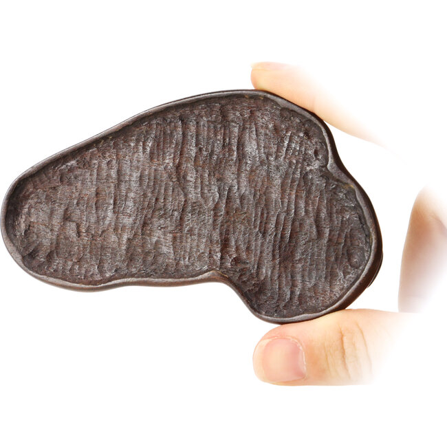 30 mm suiseki met dai 30 x 60 x 110 mm - herkomst Japan