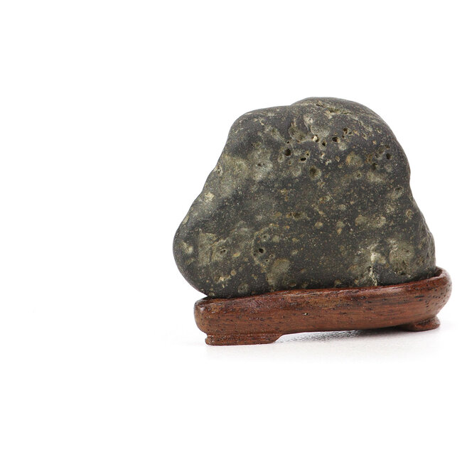 30 mm Suiseki mit Dai 30 x 40 x 18 mm - Herkunft Japan