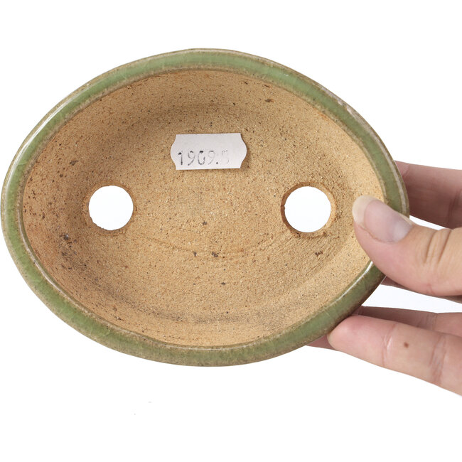 Oval green bonsai pot by Hattori - 132 x 102 x 35 mm